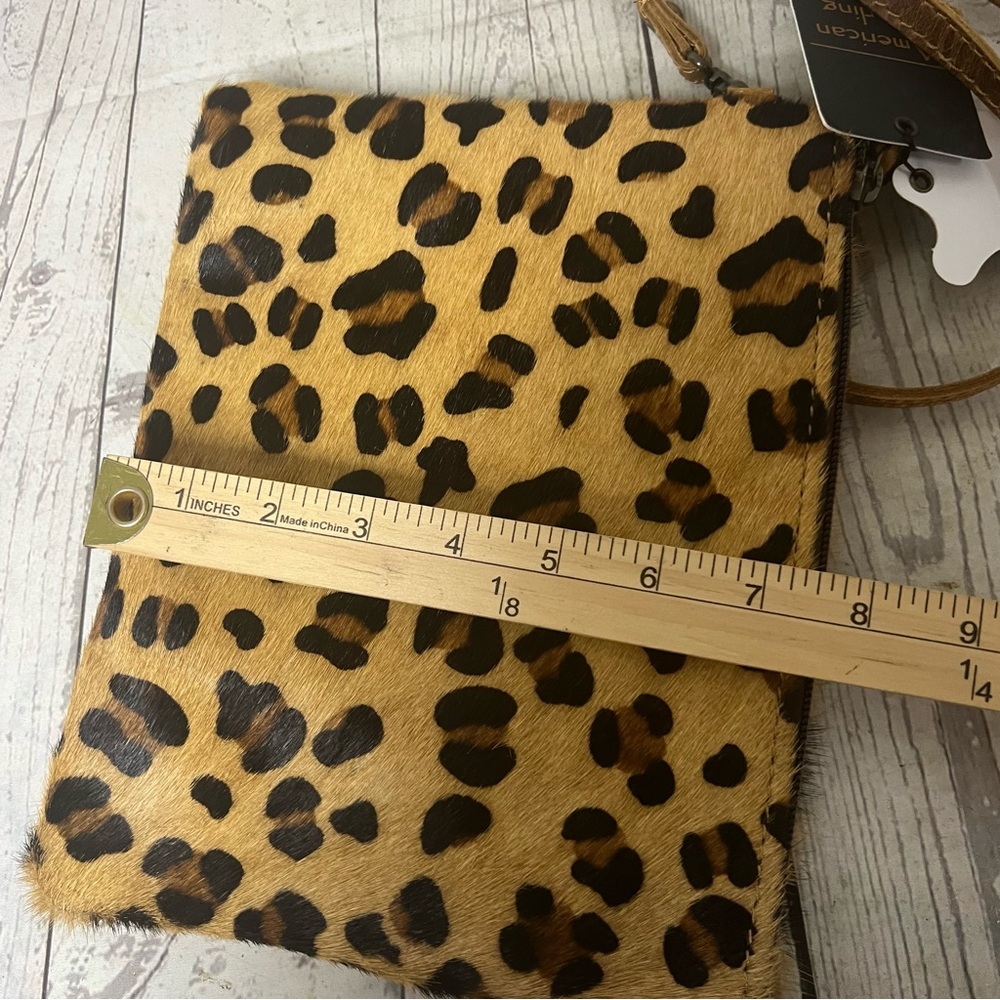American Darling Hair on Cowhide Leather Convertible Crossbody Wristlet Leopard - Picture 6 of 16